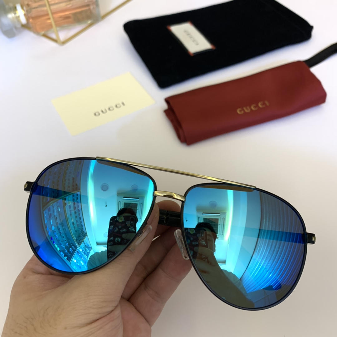 Gucci Men’s Sunglasses ASS650100