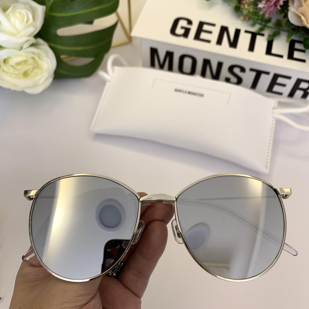 Gentle Monster Men’s Sunglasses ASS650080
