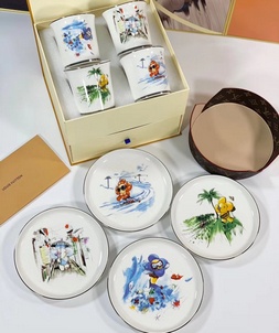 1:1 replica louis vuitton home vivienne 4 seasons tea set
